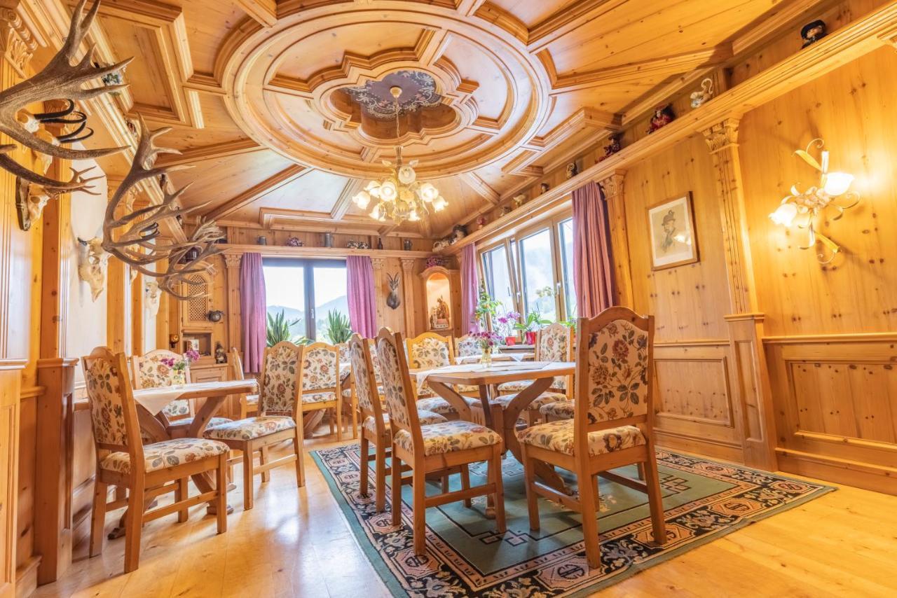 Alpenhotel Ensmann Lassing  Buitenkant foto