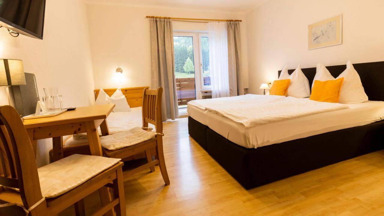 Alpenhotel Ensmann Lassing  Buitenkant foto