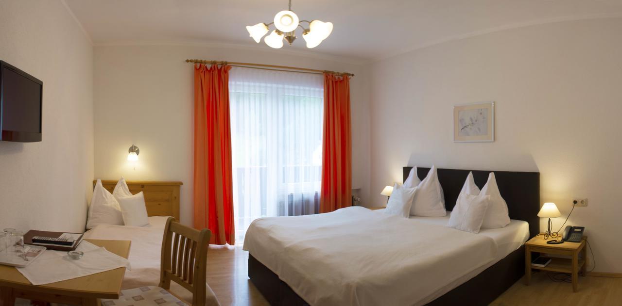 Alpenhotel Ensmann Lassing  Buitenkant foto